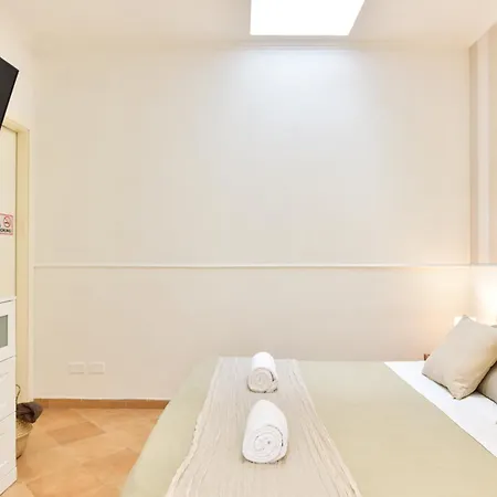 Statilia 4*
